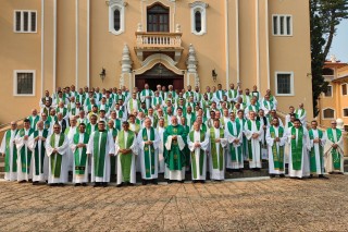 Clero conclui Curso de Atualização sobre a nova tradução do Missal Romano
