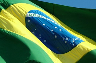O MOMENTO QUE ANTECEDE AS ELEIÇÕES NO BRASIL