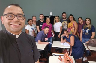 Busca por comunhão marca reunião de secretários em Itatiba