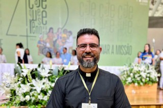 DIOCESE MARCA PRESENÇA NO ENCONTRO DOS 40 ANOS DA CATEQUESE RENOVADA