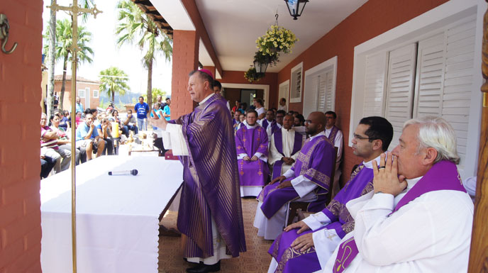 Dom Sérgio celebra na inauguração da Fazenda da Esperança em Mairiporã